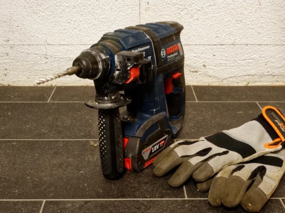 rotary hammer vs hammer drill